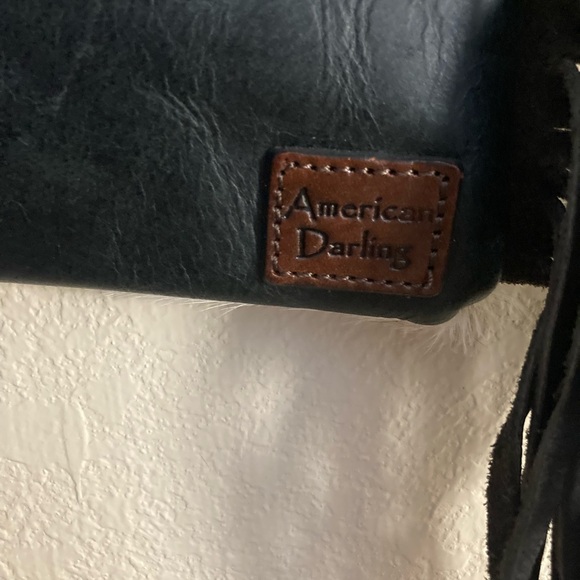 Stylish Black and White Fringe Crossbody Bag - Picture 6 of 8